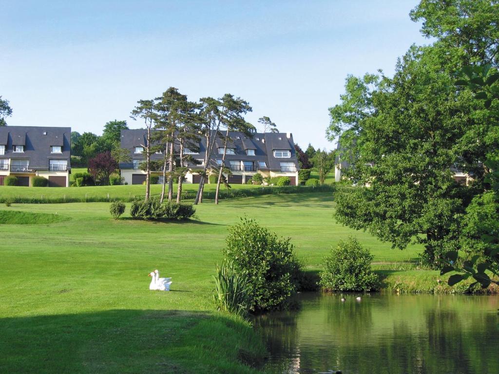 Lagrange Vacances Les Hauts De Clairvallon Houlgate Bilik gambar