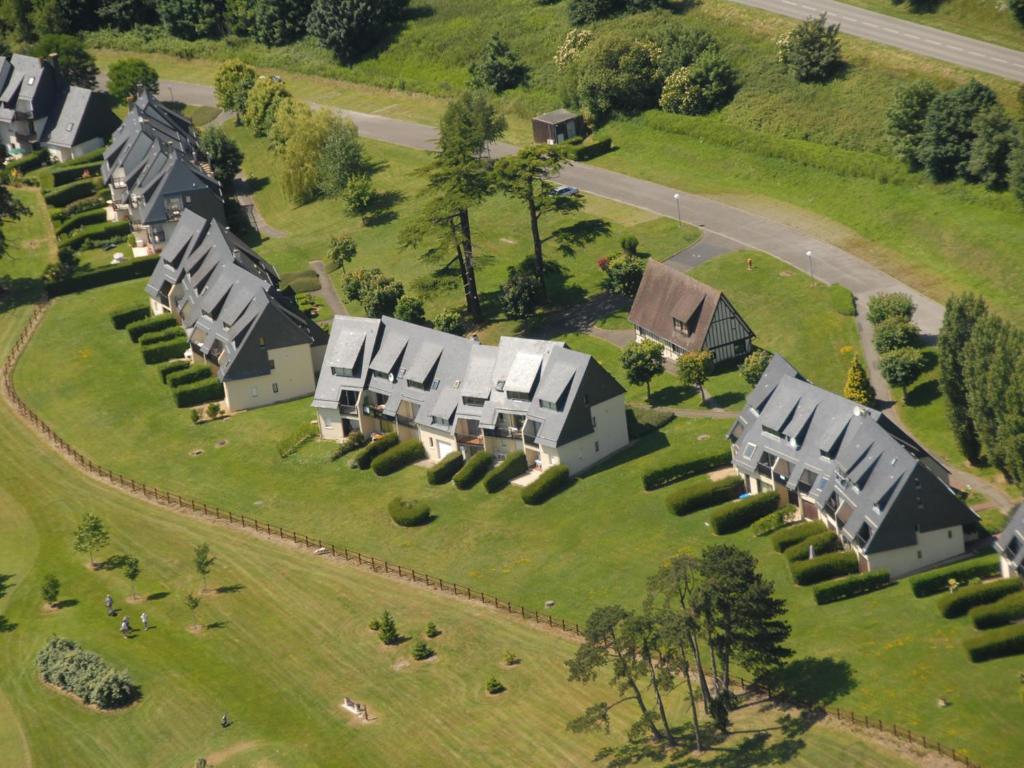 Lagrange Vacances Les Hauts De Clairvallon Houlgate Bilik gambar